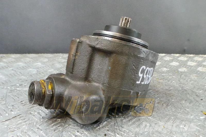 ZF 7648955212 Hydraulic pump / Hydraulikpumpe / Pomp Hydraulics