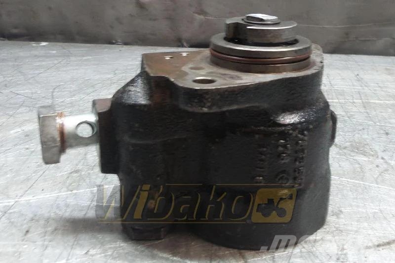 ZF 7673955193 Hydraulic pump / Hydraulikpumpe / Pomp Hydraulics