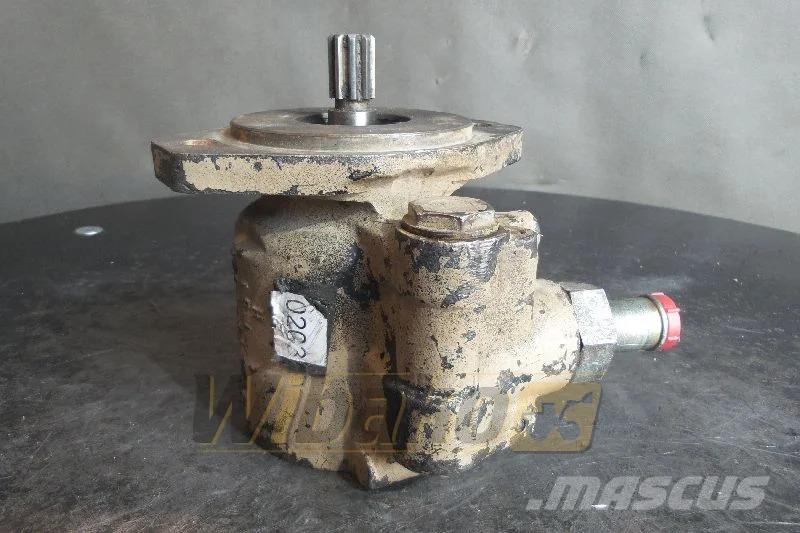ZF 7673955245 Hydraulic pump / Hydraulikpumpe / Pomp Hydraulics