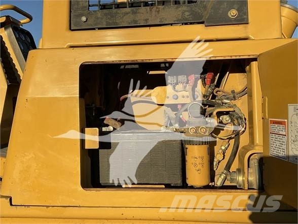 CAT D5G LGP 履帶推土機