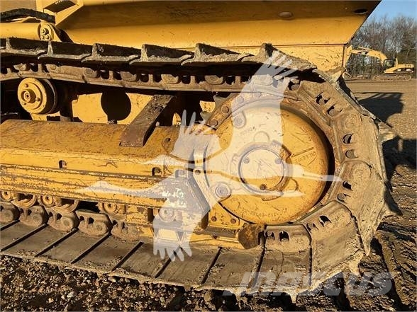 CAT D5G LGP 履帶推土機