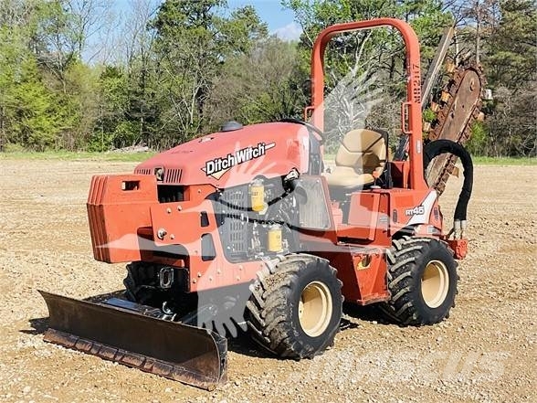 Ditch Witch RT45 Freze za kopanje jarkov Trenčerji
