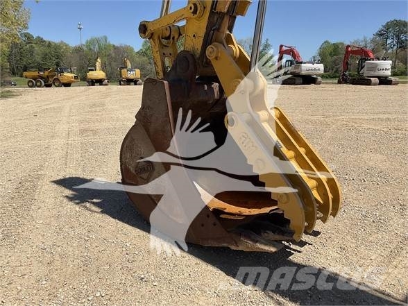 Kobelco SK260 LC-10 Bageri guseničari