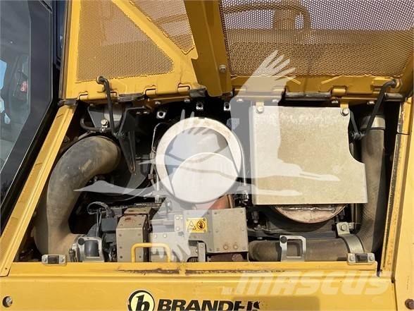 Komatsu D65PX-18 Dozers - Tratores rastos