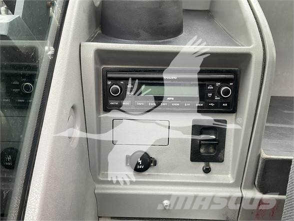 Volvo EC300EL 대형 굴삭기 29톤 이상