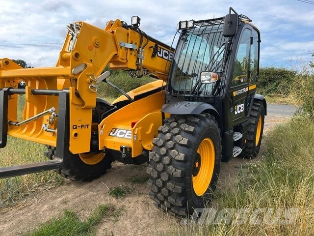 Telescopic handlers