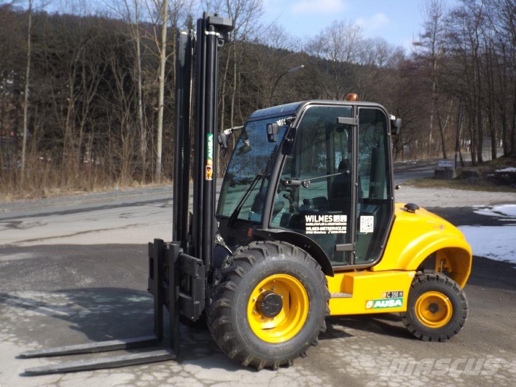 Ausa C 350 H x 2 Apvidus autokrāvējs