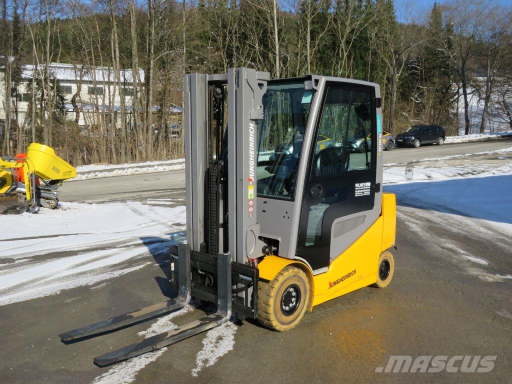Jungheinrich EFG 425 전동 지게차