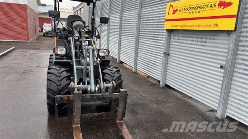 GiANT G2700 hd X-tra Väikelaadurid