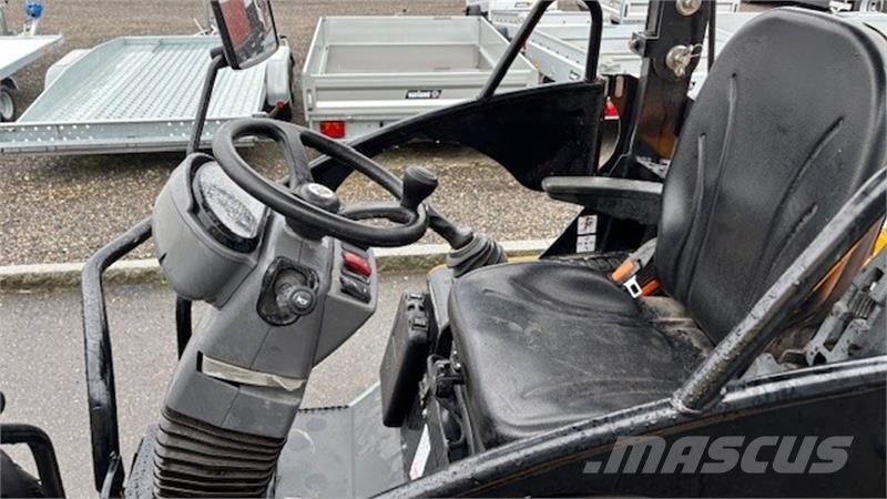 GiANT G2700 hd X-tra Väikelaadurid