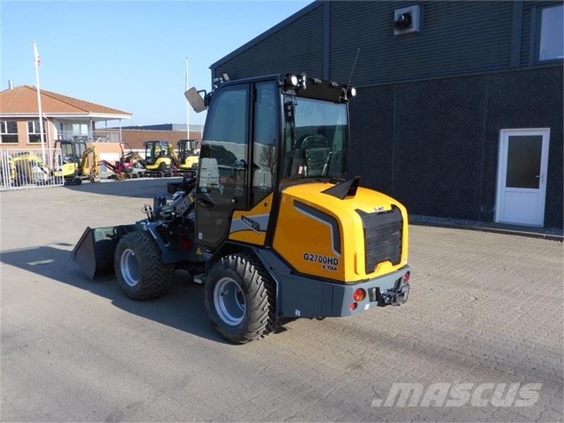 GiANT G2700X-tra g2700 x-tra hd med cabine Mini utovarivači