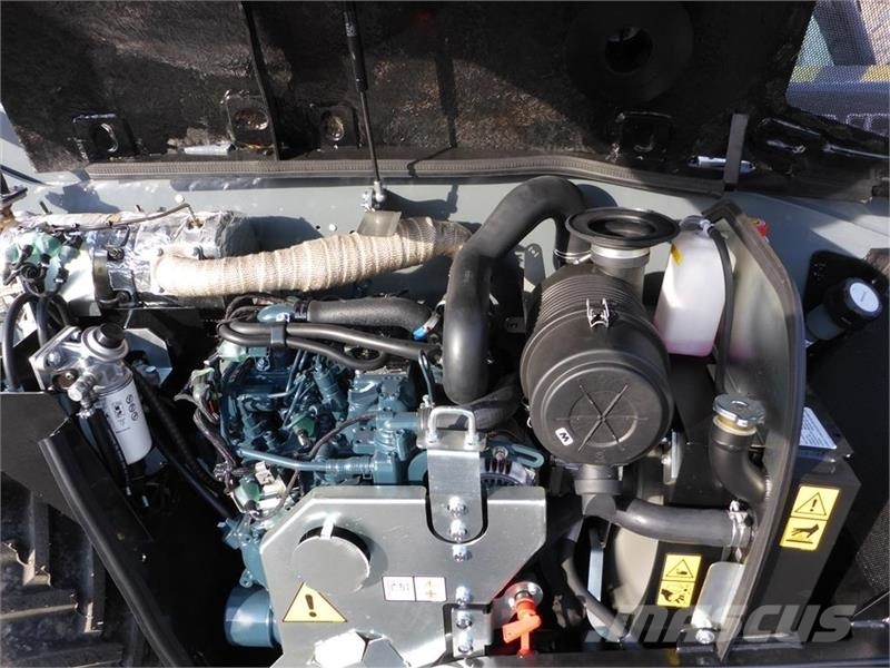 GiANT GT5048 小型装载机