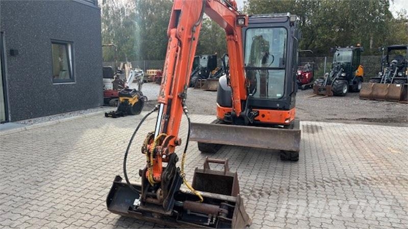 Hitachi ZX 35 CLR Miniekskavaatorid < 7 t