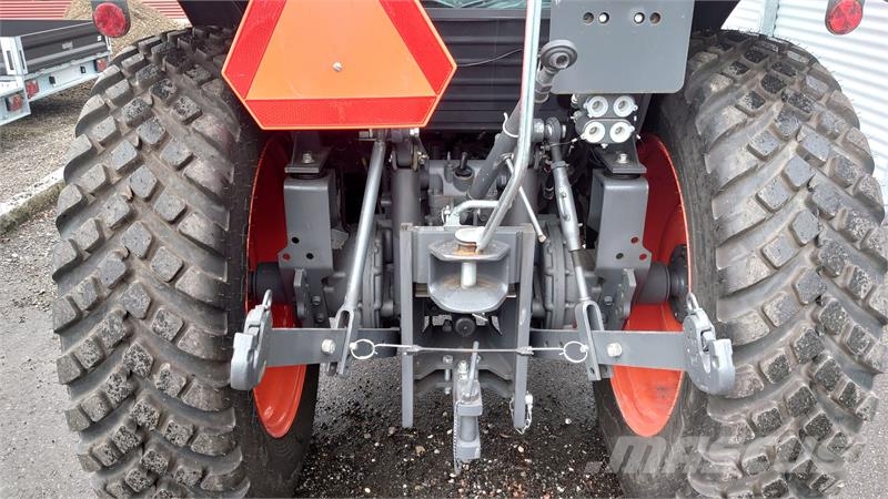 Kubota L2-452 Kompakte traktorer