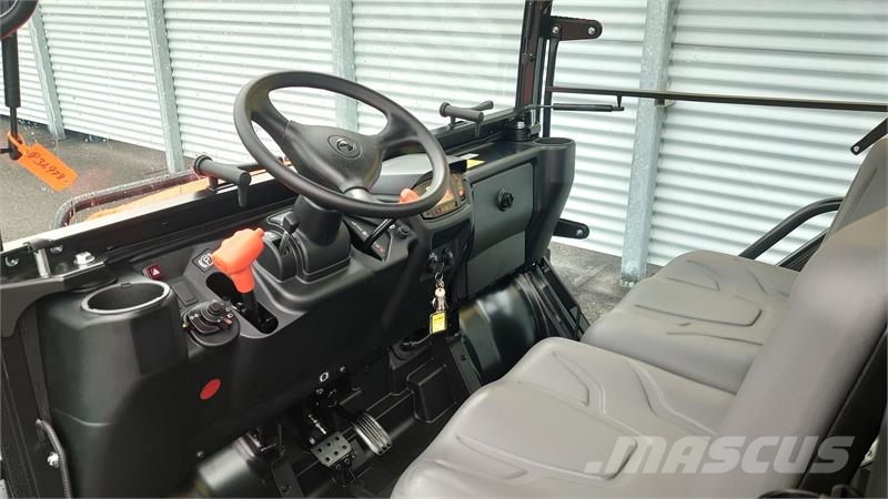 Kubota RTV-X1110 UTV-uri