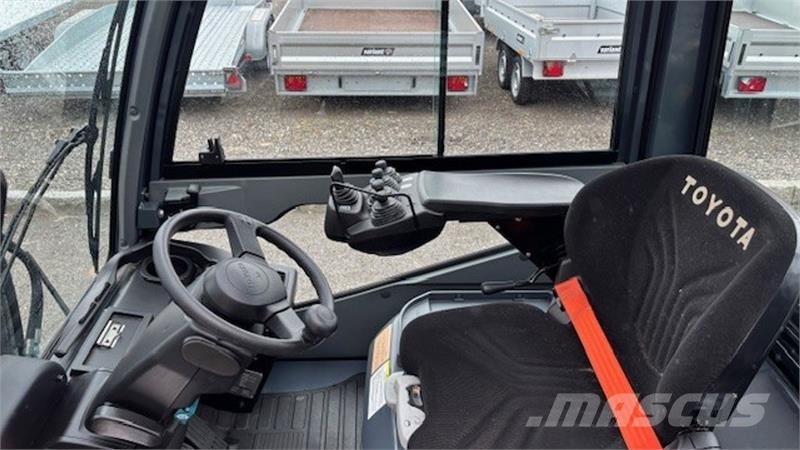 Toyota FGF25 FGF25 Dīzeļa autoiekrāvēji