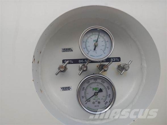 COUNTRYSIDE 4 AXLE Polprikolice cisterne