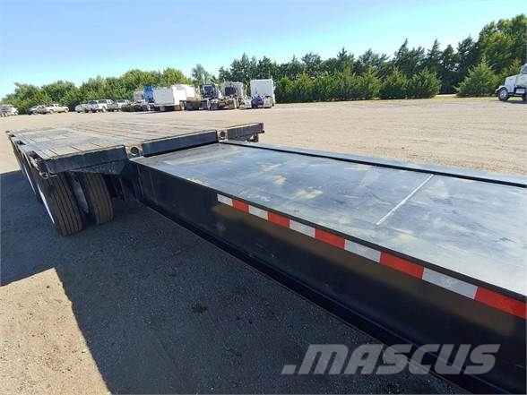 Manac 3 AXLE EXTENDABLE 低平板半挂车