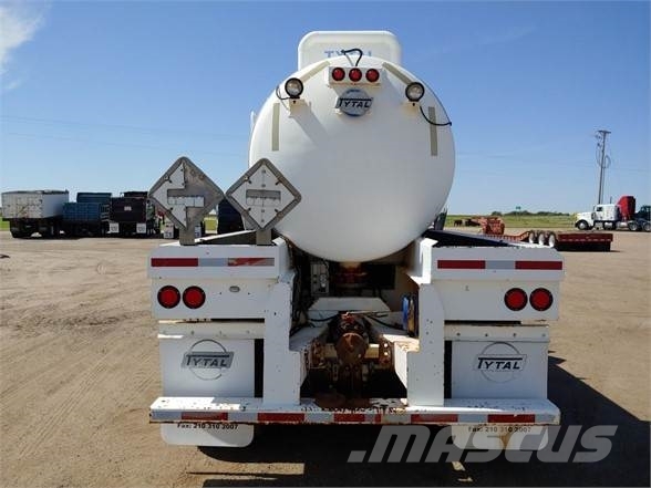  TYTAL TANKER Polprikolice cisterne