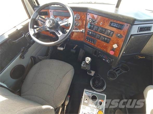 Western Star 4900 自卸式货车