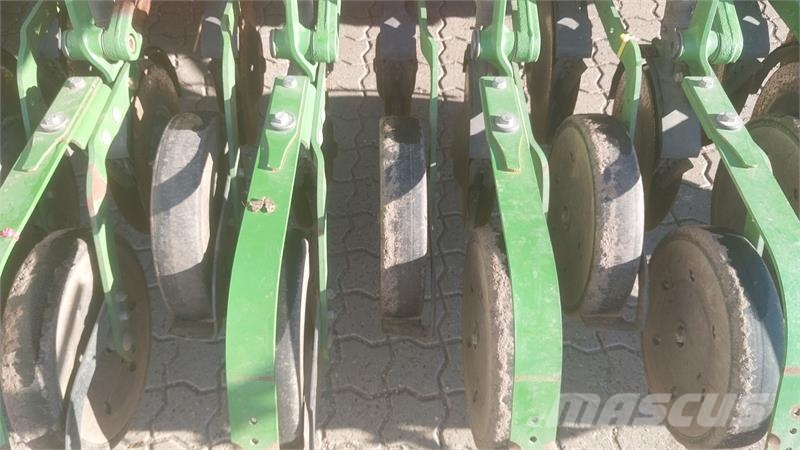 Amazone AVANT 6M, KG 6002-2 m. Amazone GreenDrill 501, ser Brány