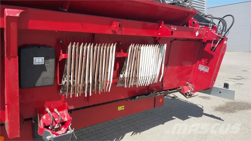 Case IH Axial Flow 5140 Case IH Axial Flow 5140 m. GPS & s Cosechadoras combinadas