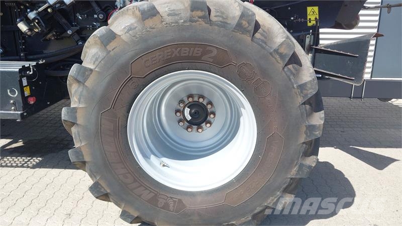 Case IH Axial Flow 5140 Case IH Axial Flow 5140 m. GPS & s Cosechadoras combinadas