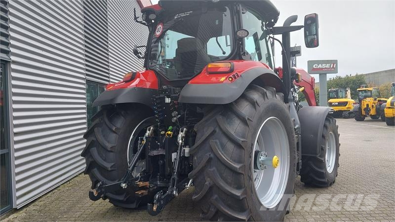 Case IH Maxxum 145 med frontlæsser DEMO Traktori