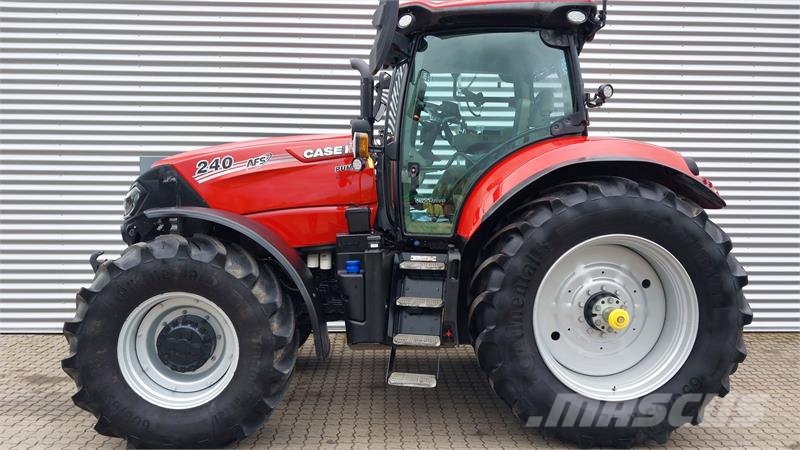 Case IH Puma 240 CVX Traktorit