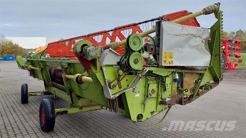 CLAAS Mega Dominator 218 Kombajni