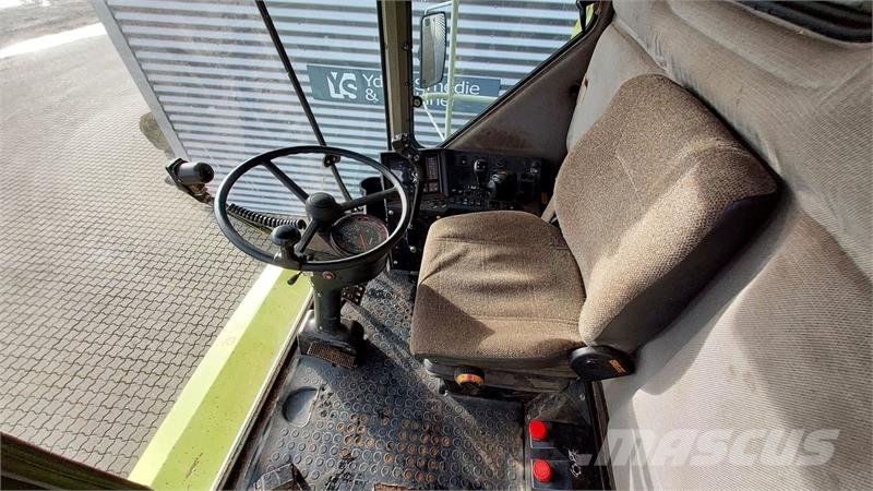 CLAAS Mega Dominator 218 Kombajni