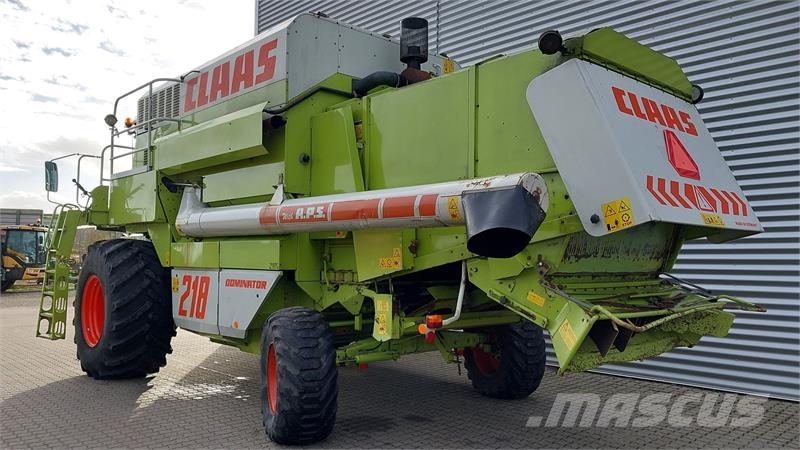 CLAAS Mega Dominator 218 Kombajni