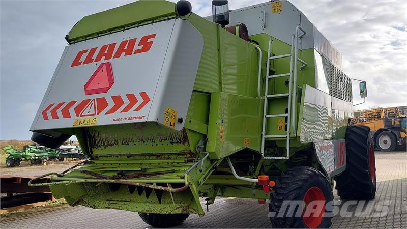 CLAAS Mega Dominator 218 Kombajni
