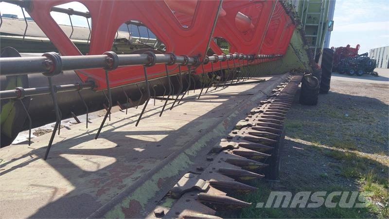 CLAAS Mega Dominator 218 Θεριζοαλωνιστικές μηχανές