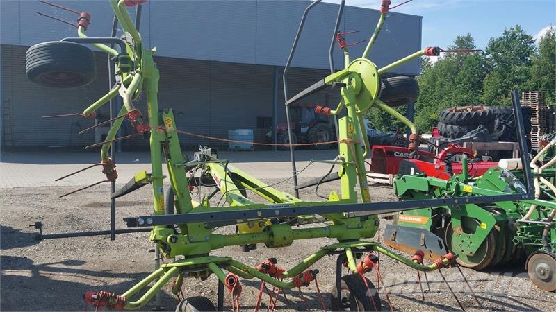 CLAAS VOLTO 55 مكابس وميبسات التبن