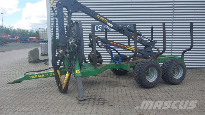 Farma T6,7-9F Erdészeti pótkocsik
