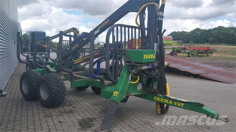 Farma T6,7-9F Erdészeti pótkocsik