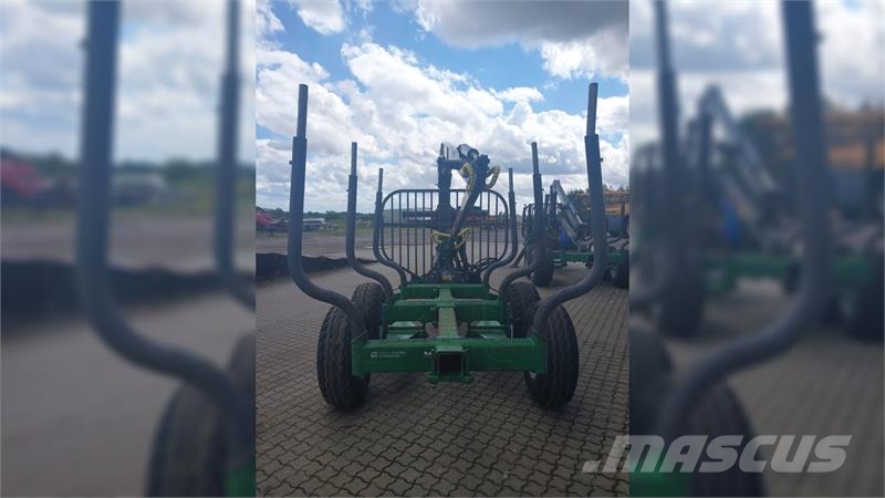 Farma T7-5,1 Erdészeti pótkocsik