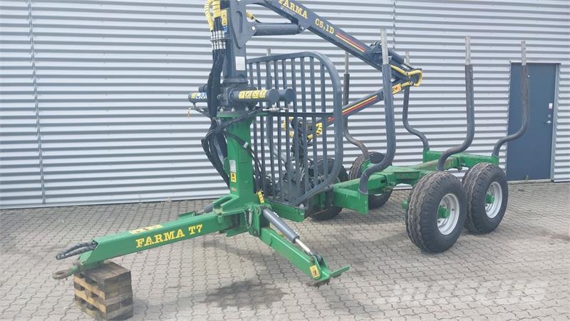 Farma T7-5,1 Erdészeti pótkocsik