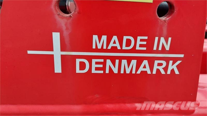 Fransgård GT250HY med sideklap og hyd sideforskydning Cuchillas