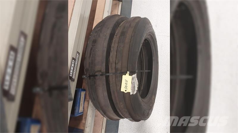 Goodyear 5.00-15 Renkaat ja vanteet