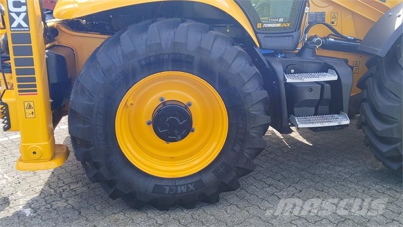 JCB 4CX PRO Kazıcı yükleyiciler - beko loder