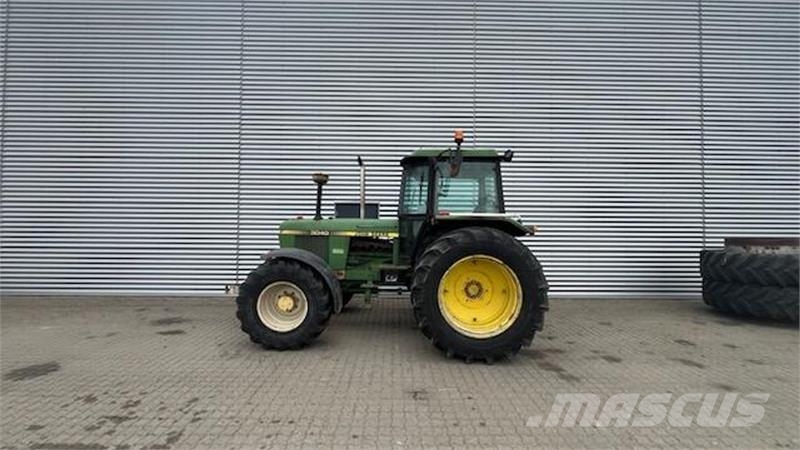 John Deere 3040 트랙터
