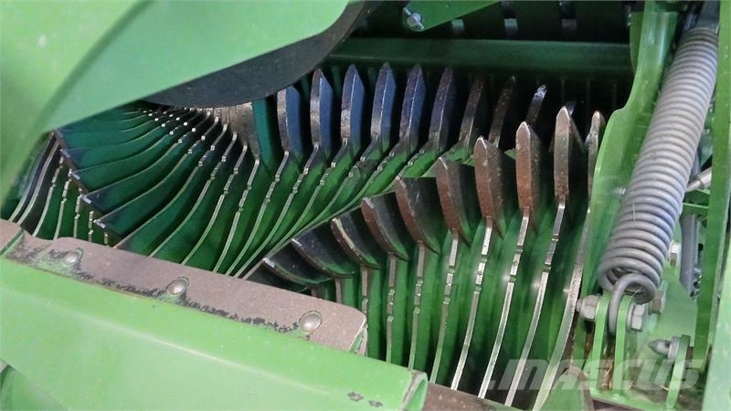 Krone Big Pack 1290 HDP II XC m. ballevogn Kanttipaalaimet