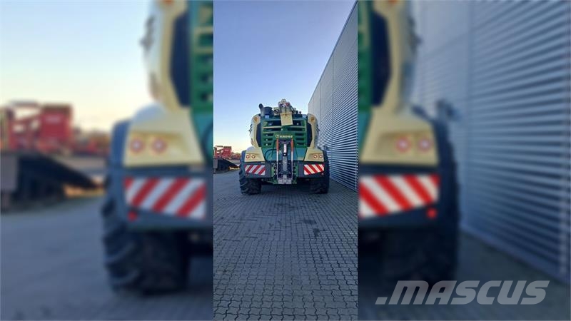 Krone Big X 780 M. EasyFlow 380 S 自走式青贮饲料收割机
