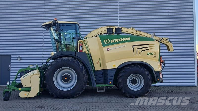 Krone Big X 780 M. EasyFlow 380 S 自走式青贮饲料收割机