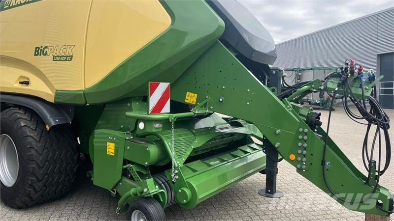 Krone BigPack 1290 HDP VC Kanttipaalaimet