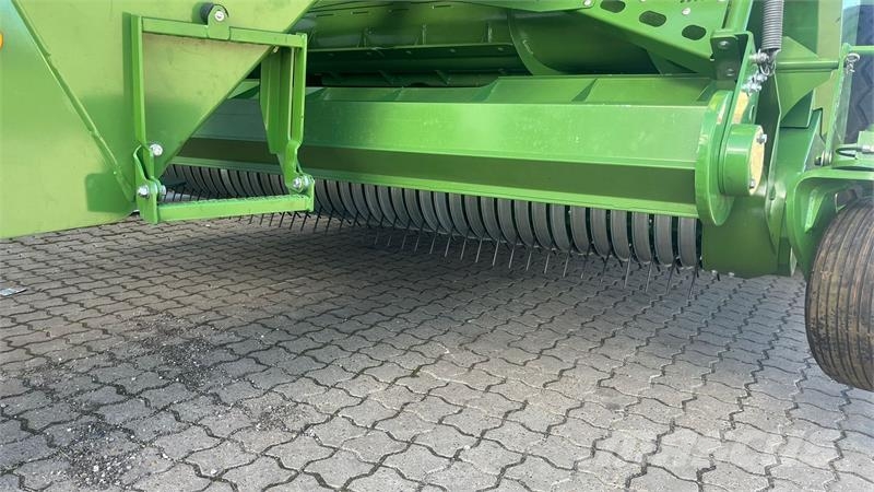 Krone Bigpack 1290 HDP II XC u. vogn Kanttipaalaimet