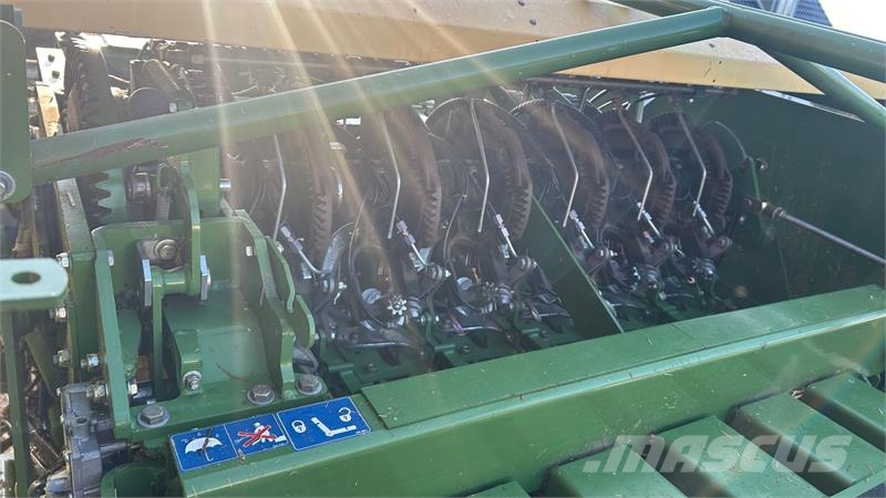 Krone BigPack 4x4 HighSpeed Kanttipaalaimet