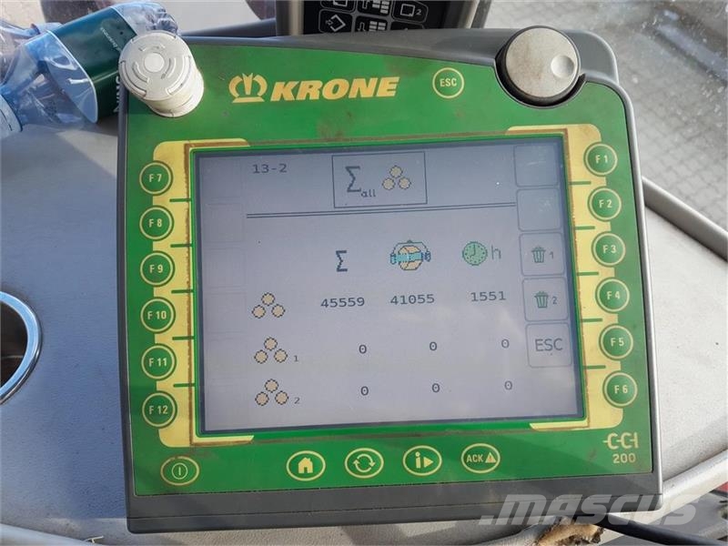 Krone Comprima CF 155 XC Körbálázók